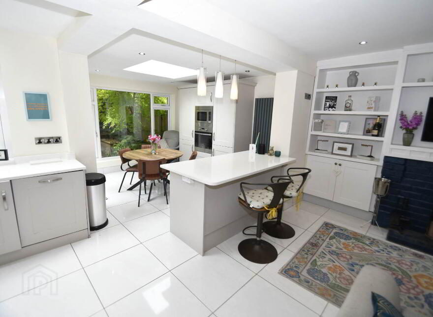 15 Ardmore Drive, Belfast, BT10 0JN