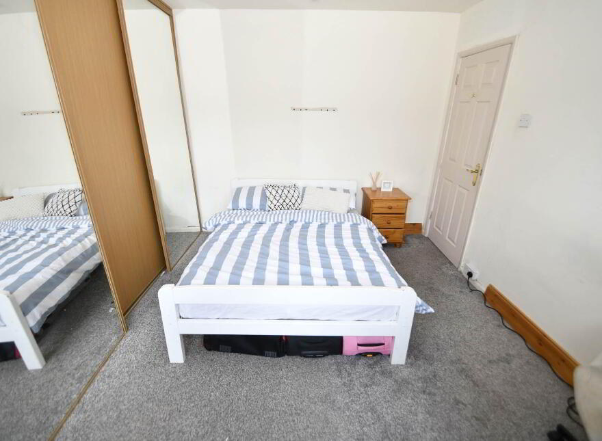 15 Ardmore Drive, Belfast, BT10 0JN