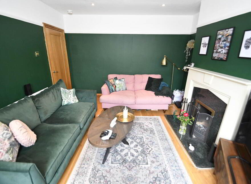 15 Ardmore Drive, Belfast, BT10 0JN