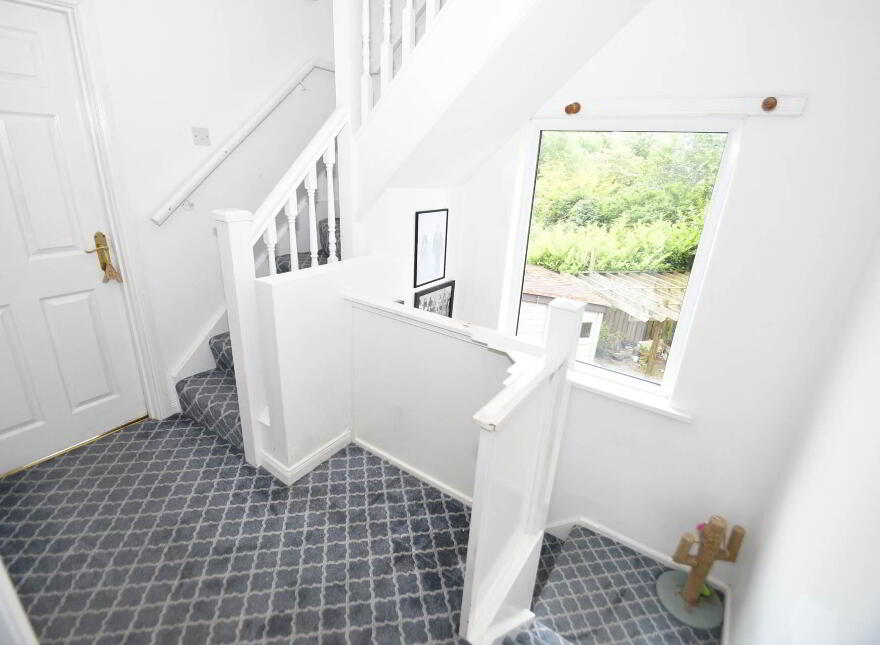 15 Ardmore Drive, Belfast, BT10 0JN