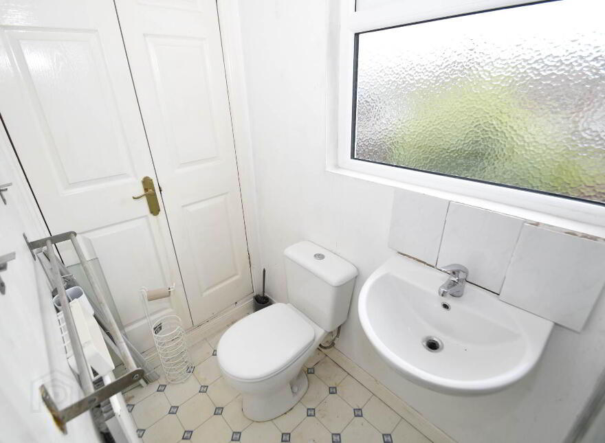 15 Ardmore Drive, Belfast, BT10 0JN