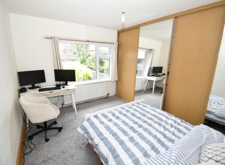 15 Ardmore Drive, Belfast, BT10 0JN