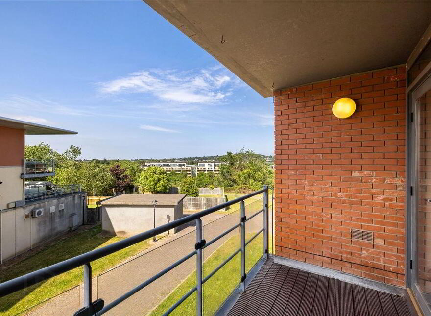 94 The Oval, Tullyvale, Dublin, D18AW81