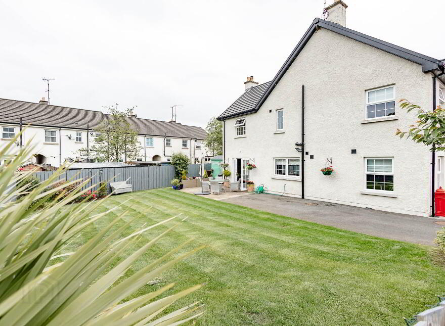 2 Silver Hill Demense, Enniskillen, BT74 5FE
