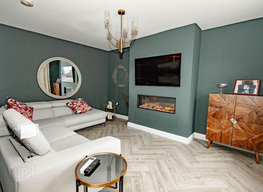 2 Silver Hill Demense, Enniskillen, BT74 5FE