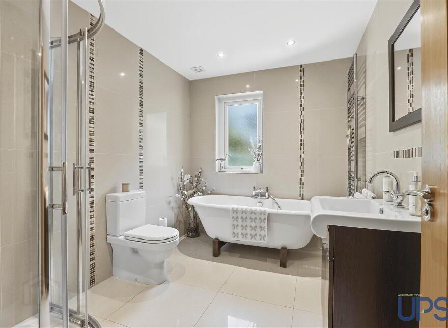 31 Quarterland Road, Dundrod, Crumlin, BT29 4TU