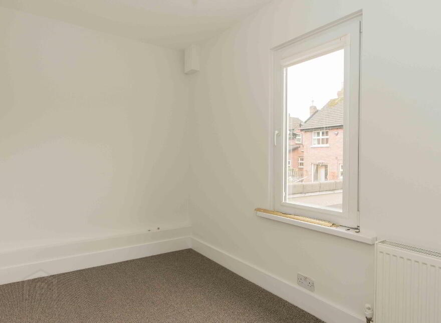 88 Edenderry Village, Belfast, BT8 8LQ