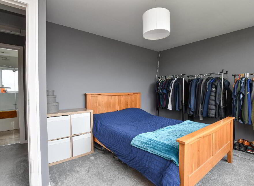 19 Cairnsville Road, Bangor, BT19 6EN