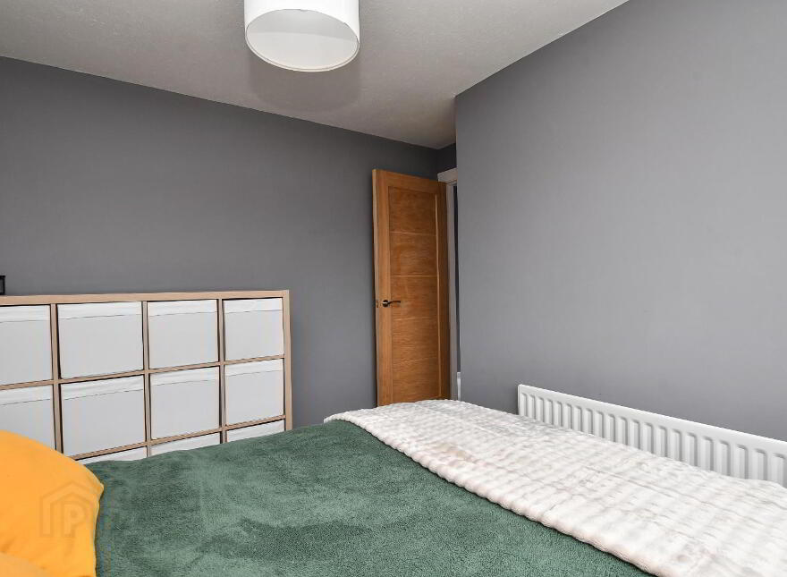 19 Cairnsville Road, Bangor, BT19 6EN
