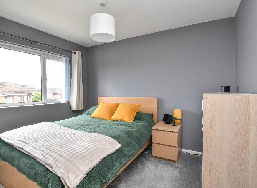 19 Cairnsville Road, Bangor, BT19 6EN