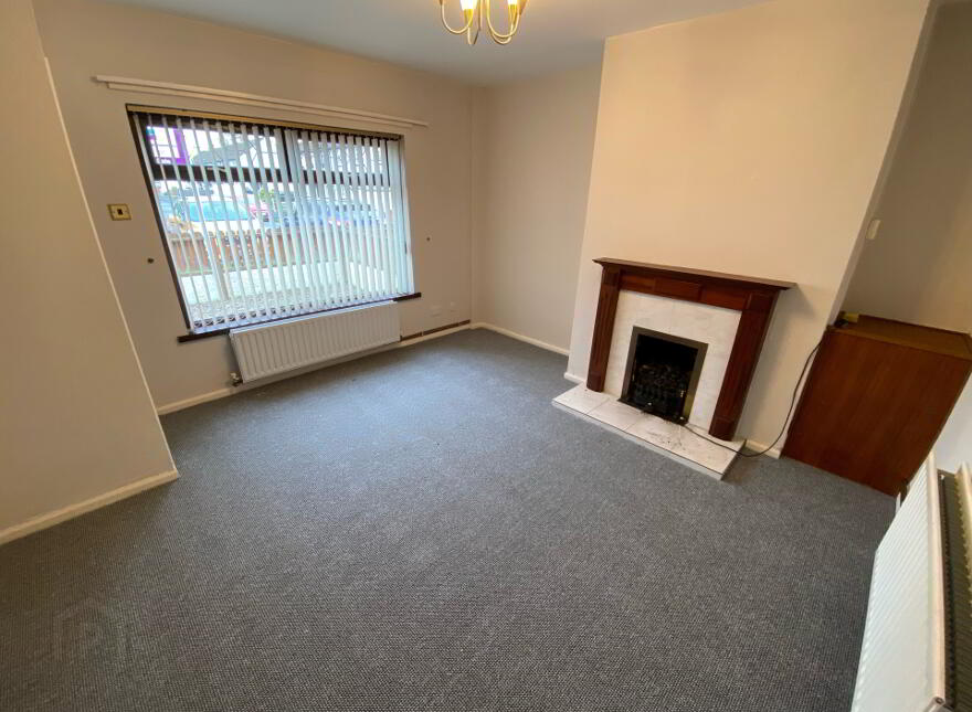 30 Hillview Park, Lisburn, BT27 4PA