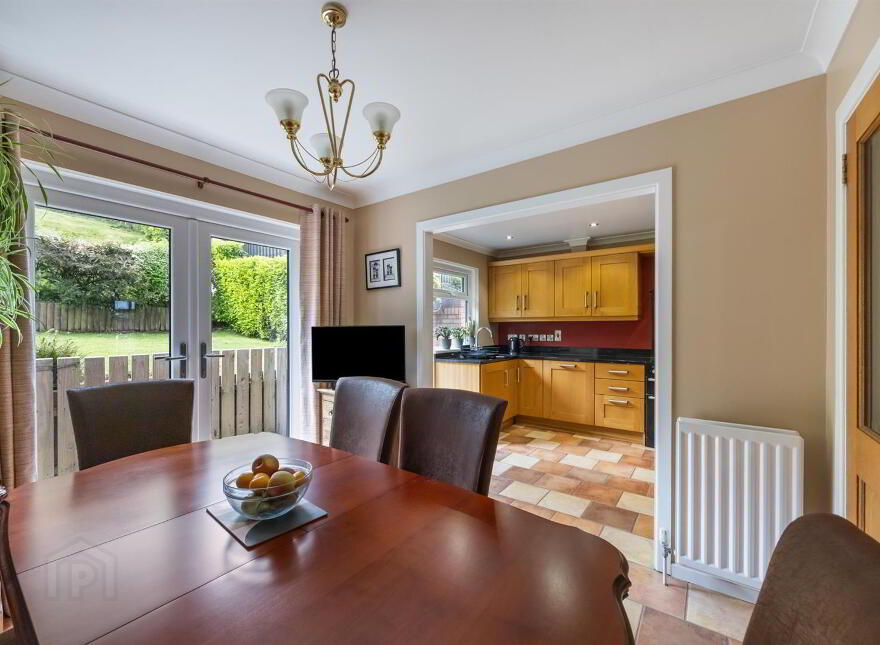 18 Forge Hill Court, Saintfield, BT24 7LW