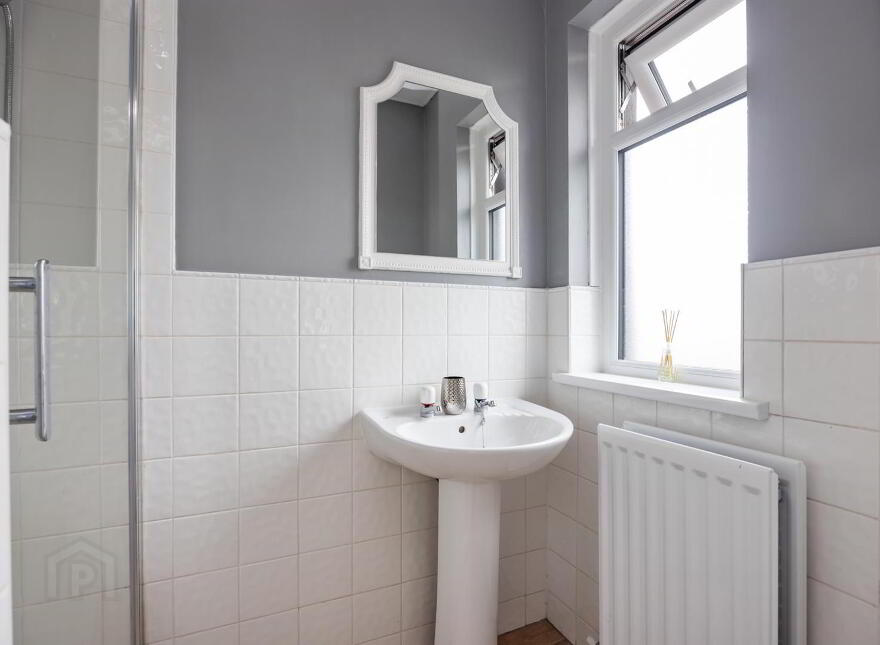 18 Forge Hill Court, Saintfield, BT24 7LW