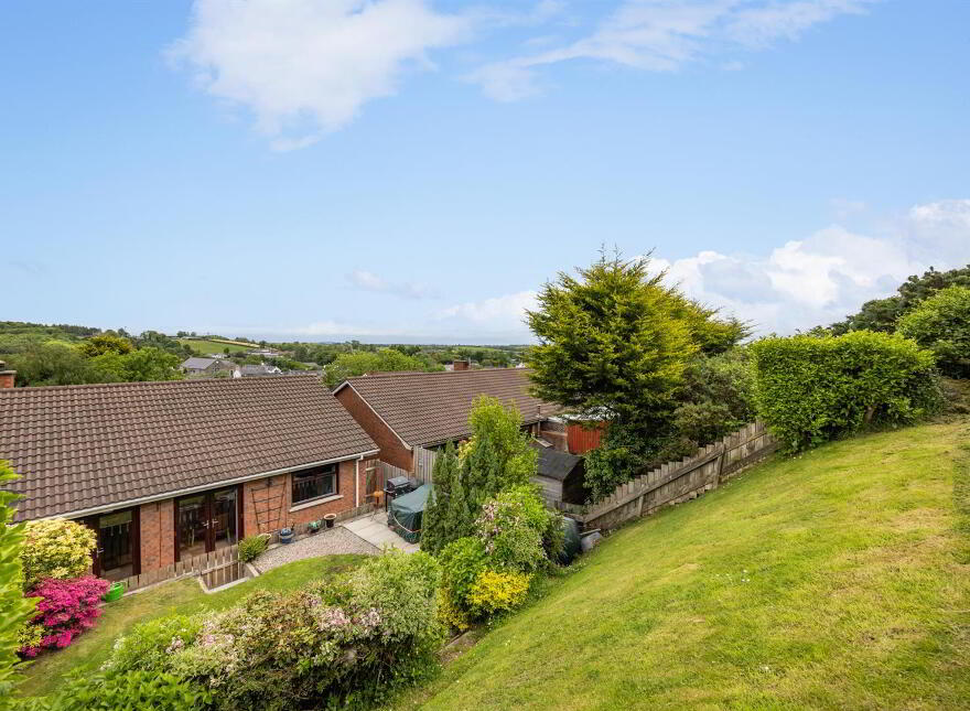 18 Forge Hill Court, Saintfield, BT24 7LW