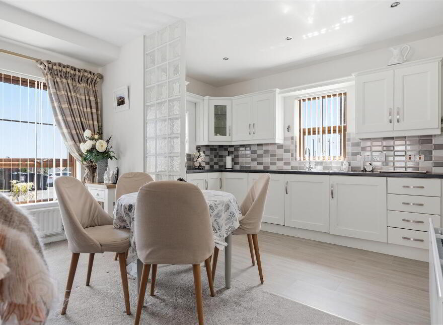 5 Forge Hill Close, Saintfield, BT24 7NJ