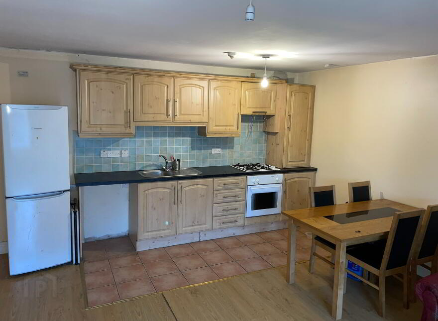 71 Ardmore Road (FLAT D), Londonderry, BT47 3RA