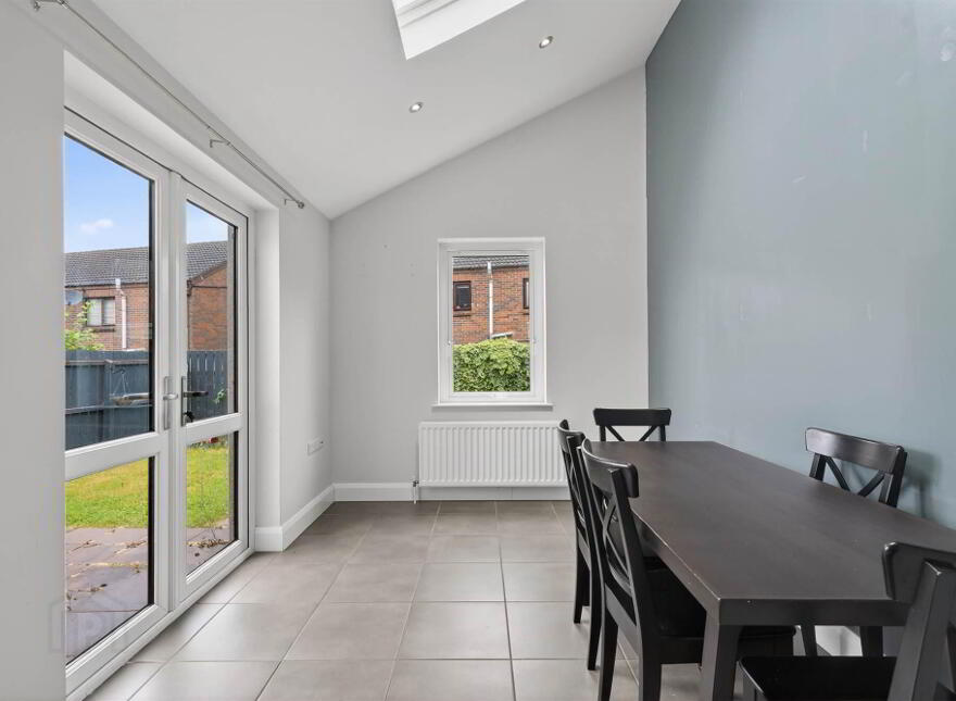 5 Quay Meadows, Lisburn, BT27 5FL