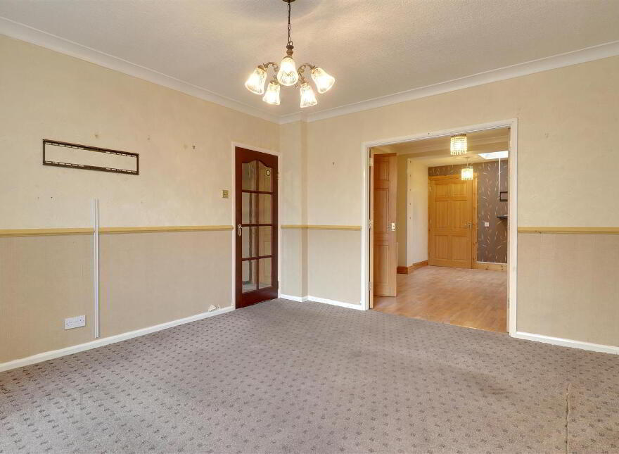 10 Victoria Park, Newtownards, BT23 7EF