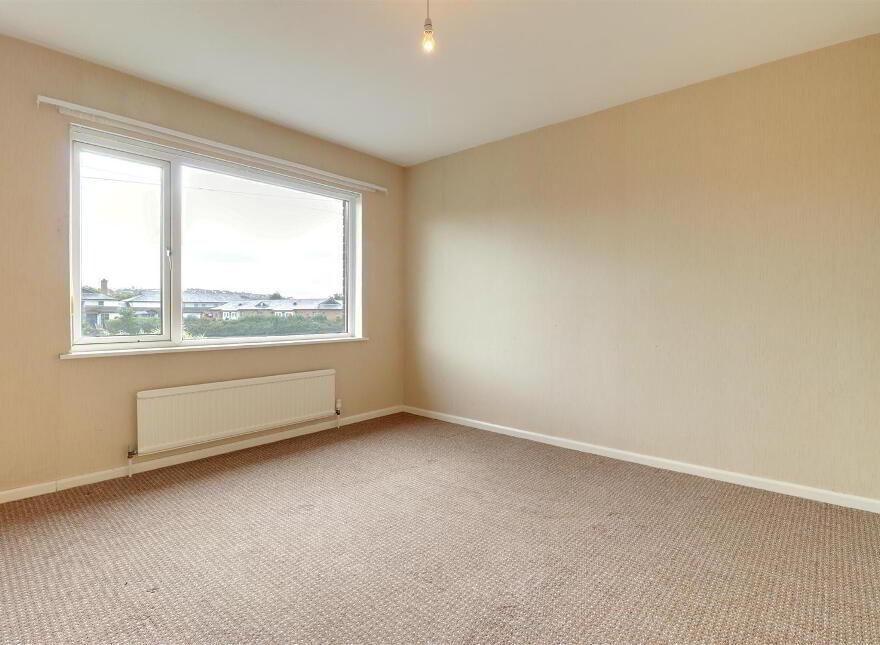 10 Victoria Park, Newtownards, BT23 7EF