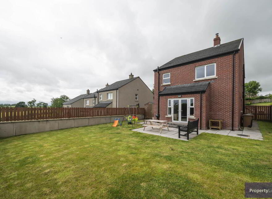 19 Strawberry Lane, Killylea, Armagh, BT60 4JY