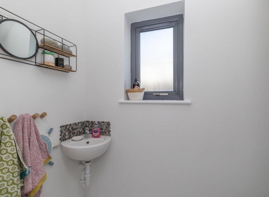 3 Rea Close, Rostrevor, Newry, BT34 3YF