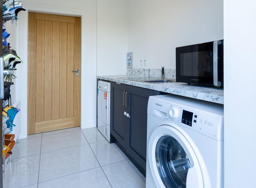 16 Riverview Manor, Castlederg, BT81 7EN