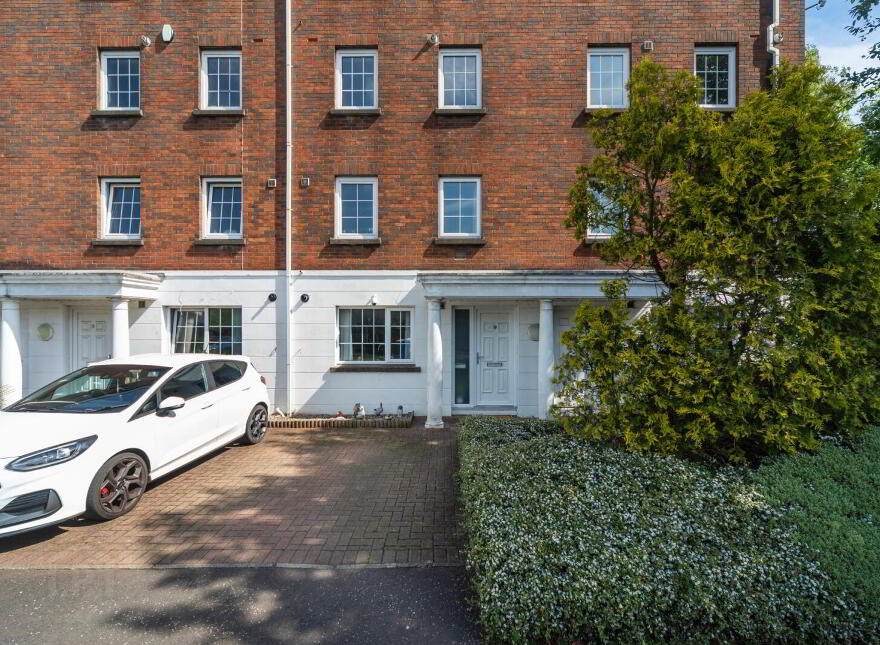 9 Fortwilliam Grange, Belfast, BT15 4AU