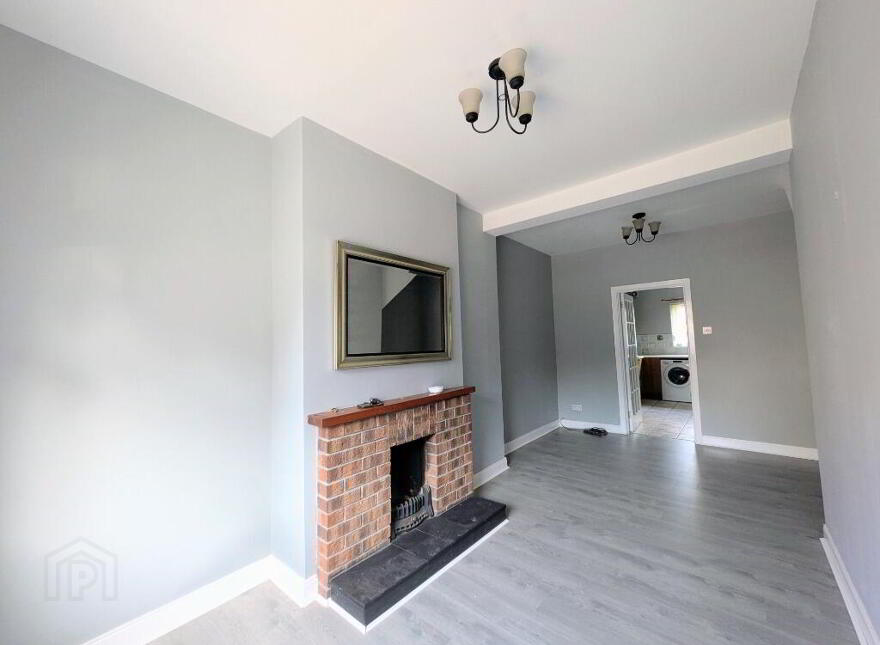 8 Wesley Street, Lisburn, BT27 4TB