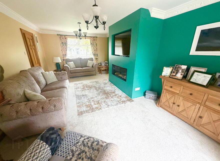 8 Walworth Park, Ballykelly, Limavady, BT49 9HH