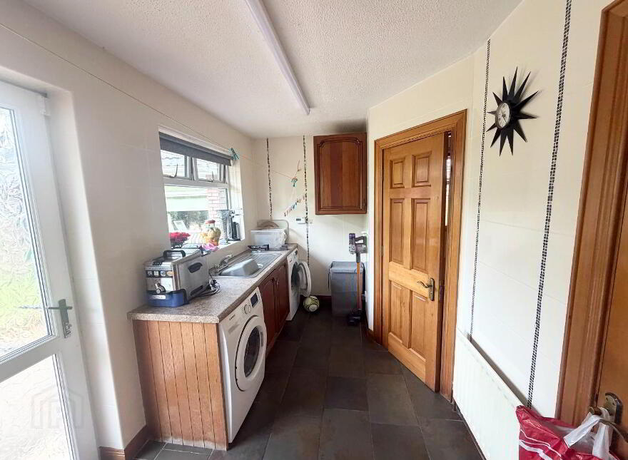 8 Walworth Park, Ballykelly, Limavady, BT49 9HH
