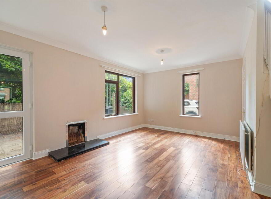 20 Balmoral Mews, Balmoral Avenue, Belfast, BT9 6NU