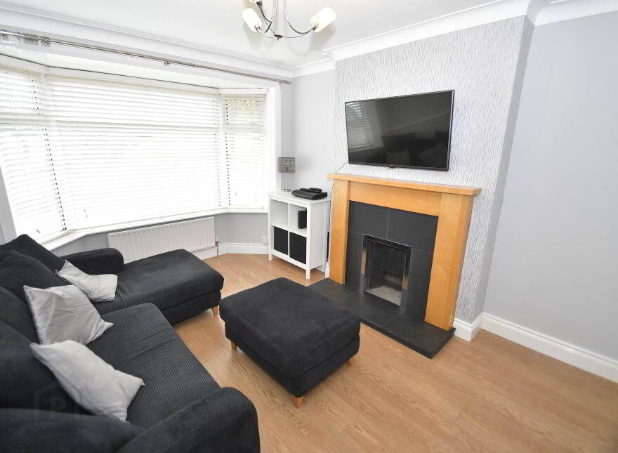 51 Priory Park, Lisburn Road, Belfast, BT10 0AE