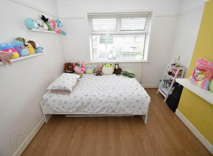 51 Priory Park, Lisburn Road, Belfast, BT10 0AE