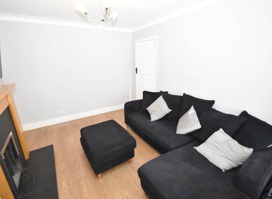 51 Priory Park, Lisburn Road, Belfast, BT10 0AE