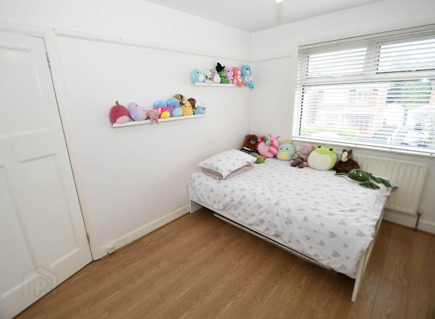 51 Priory Park, Lisburn Road, Belfast, BT10 0AE