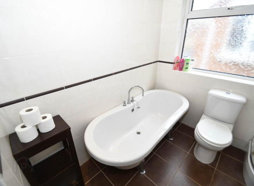 51 Priory Park, Lisburn Road, Belfast, BT10 0AE