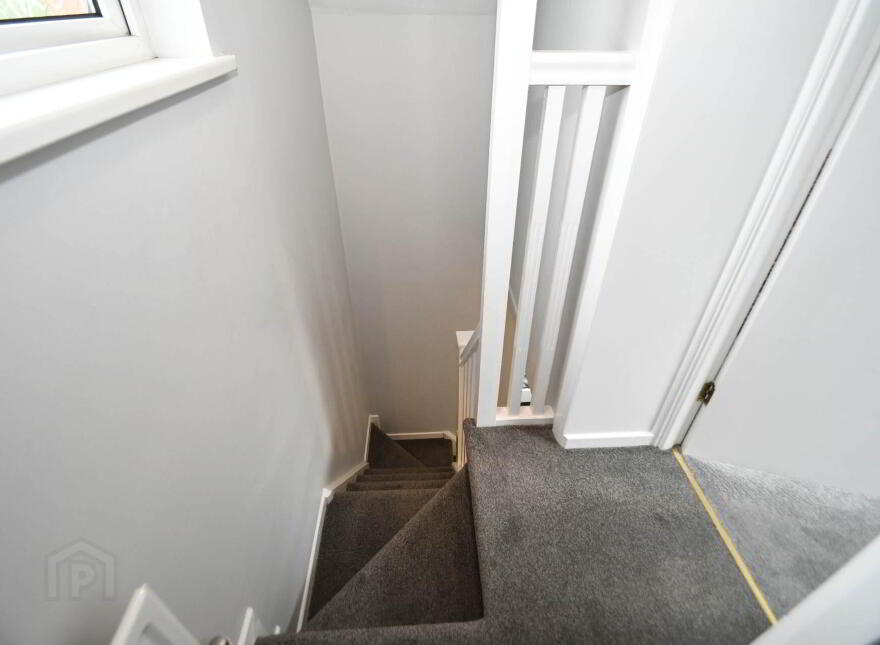 51 Priory Park, Lisburn Road, Belfast, BT10 0AE