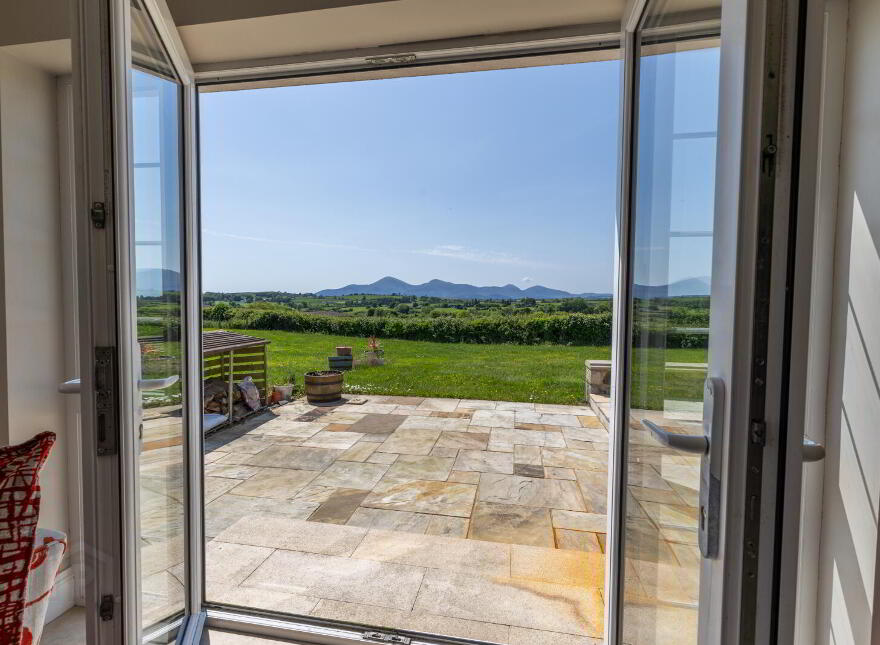 29 Cumran Lane, Seaforde, Downpatrick, BT30 8TF