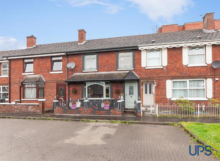 5 Kilmore Close, Clonard, Belfast, BT13 2TE