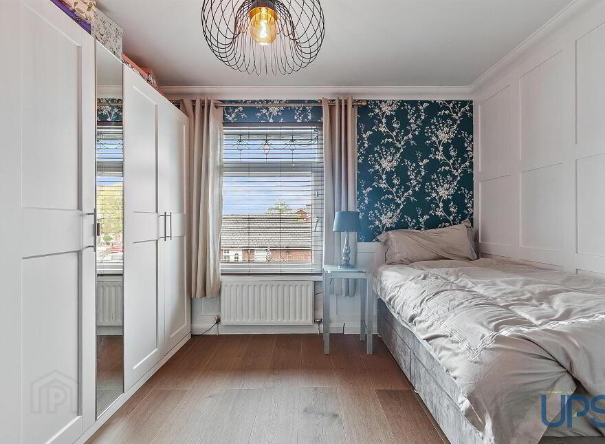 5 Kilmore Close, Clonard, Belfast, BT13 2TE