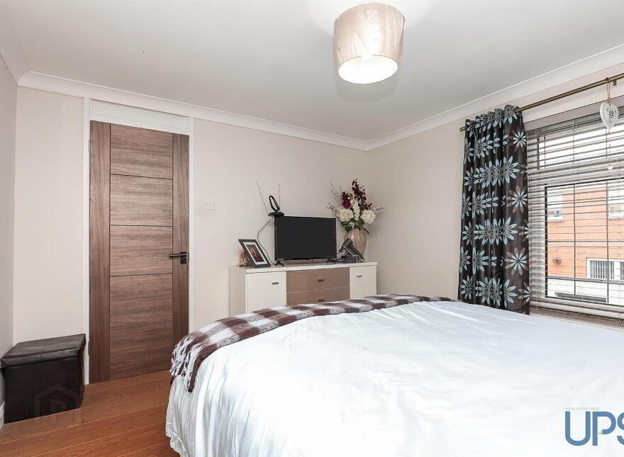 5 Kilmore Close, Clonard, Belfast, BT13 2TE