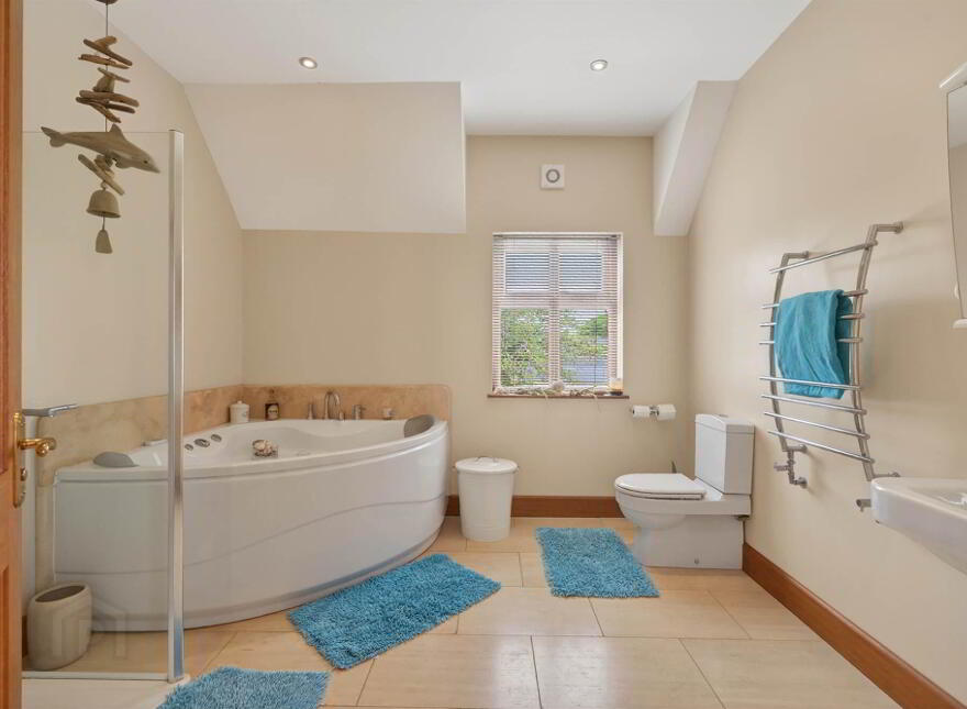 44 Mullaghbrack Road, Hamiltonsbawn, Armagh, BT60 1JT