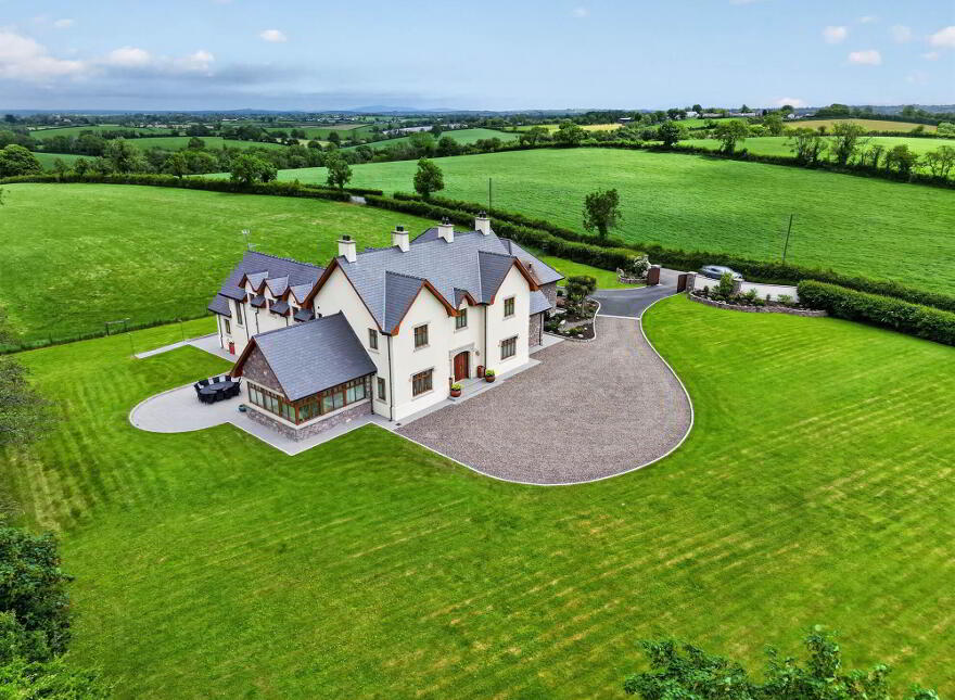 44 Mullaghbrack Road, Hamiltonsbawn, Armagh, BT60 1JT