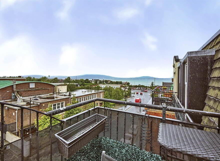 10 Sullivan Court, Sullivan Place, Holywood, BT18 9JF