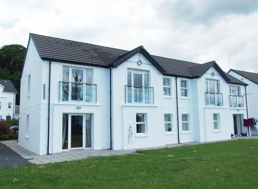 8 Rhanbuoy Gardens, Rhanbuoy Park, Craigavad, Holywood, BT18 0GA