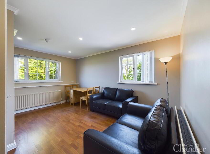 28b Comber Road, Carryduff, Belfast, BT8 8AN
