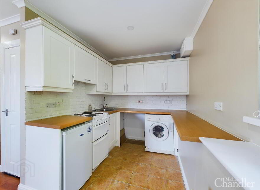 28b Comber Road, Carryduff, Belfast, BT8 8AN