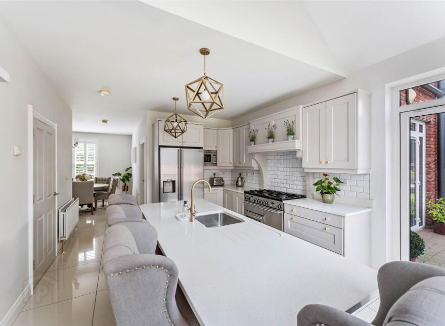 3 Breton Drive, Lisburn, BT28 3ZA