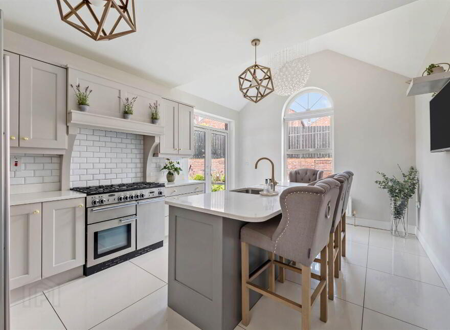 3 Breton Drive, Lisburn, BT28 3ZA