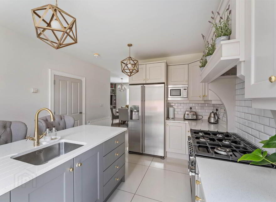 3 Breton Drive, Lisburn, BT28 3ZA